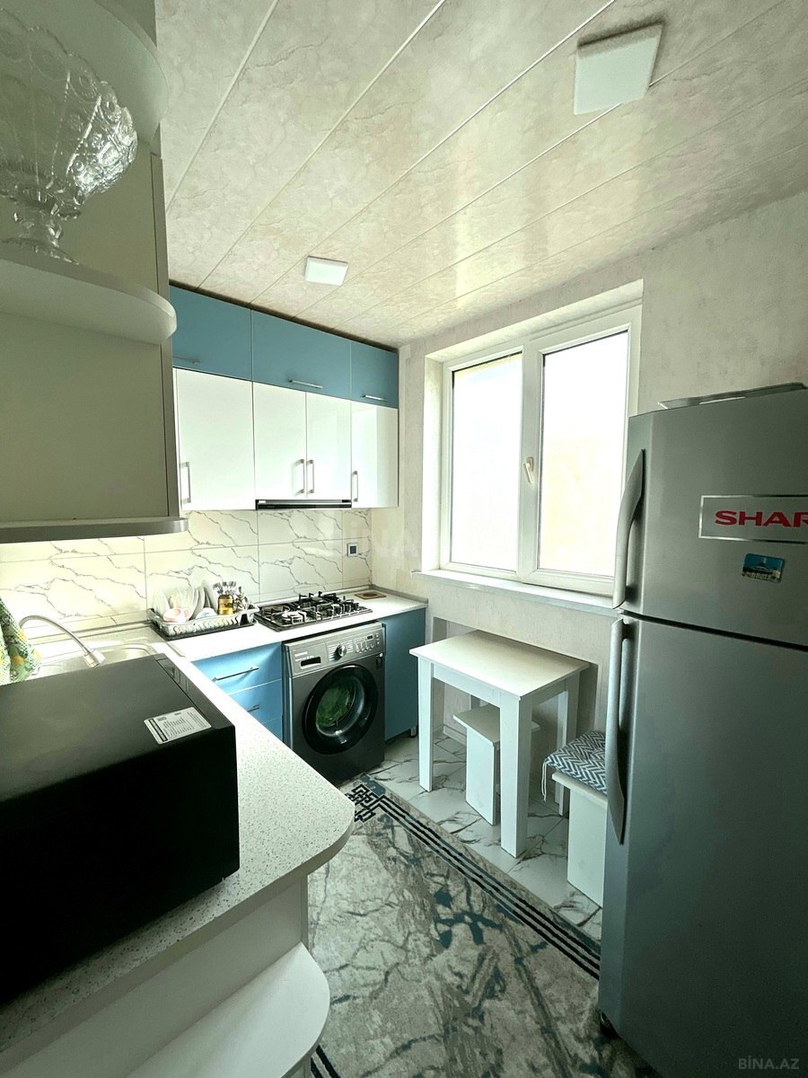 2 otaqlı Köhnə tikili, Bakıxanov q., Bakı