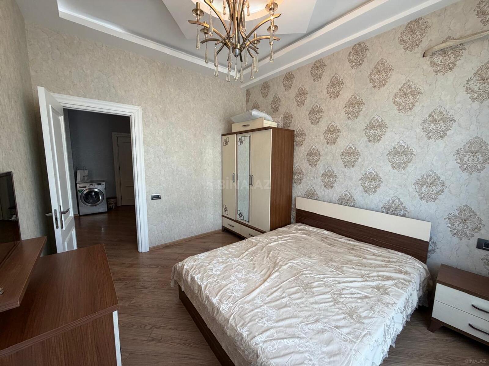 3 otaqlı Yeni tikili, İnşaatçılar m., Bakı