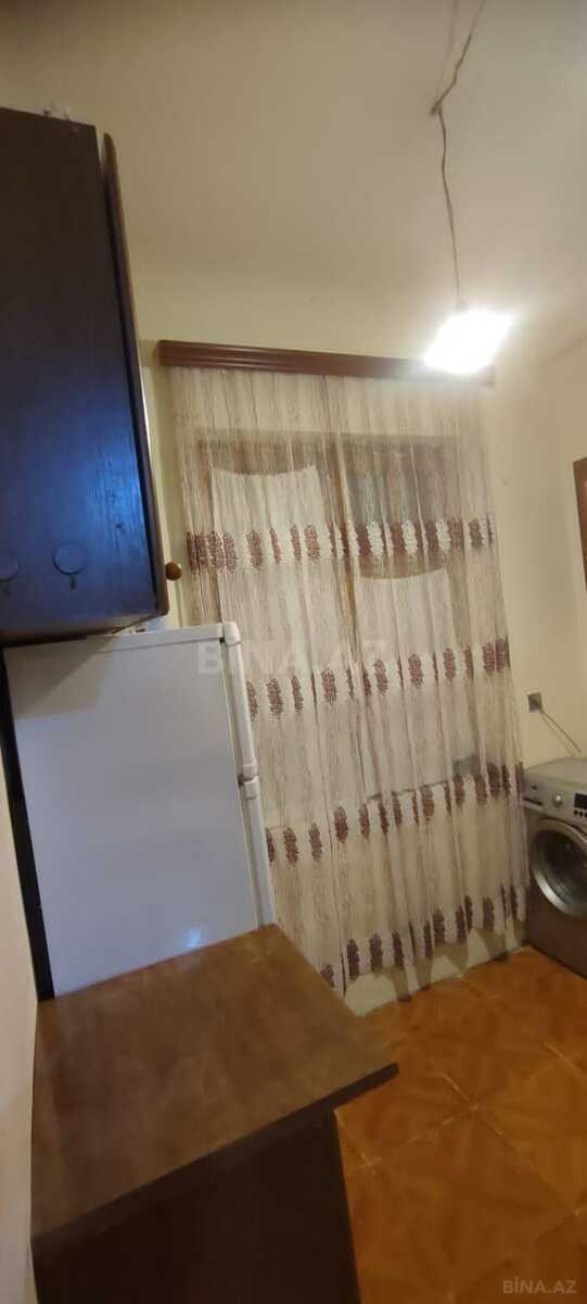 3 otaqlı Köhnə tikili, Neftçilər m., Bakı