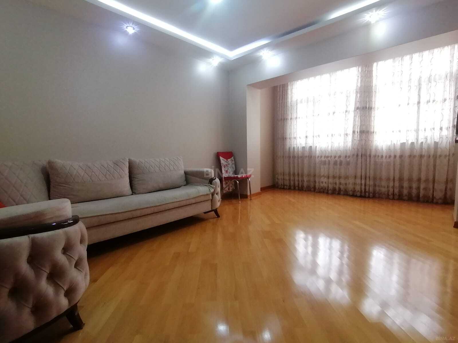 2 otaqlı Yeni tikili, Şah İsmayıl Xətai m., Bakı