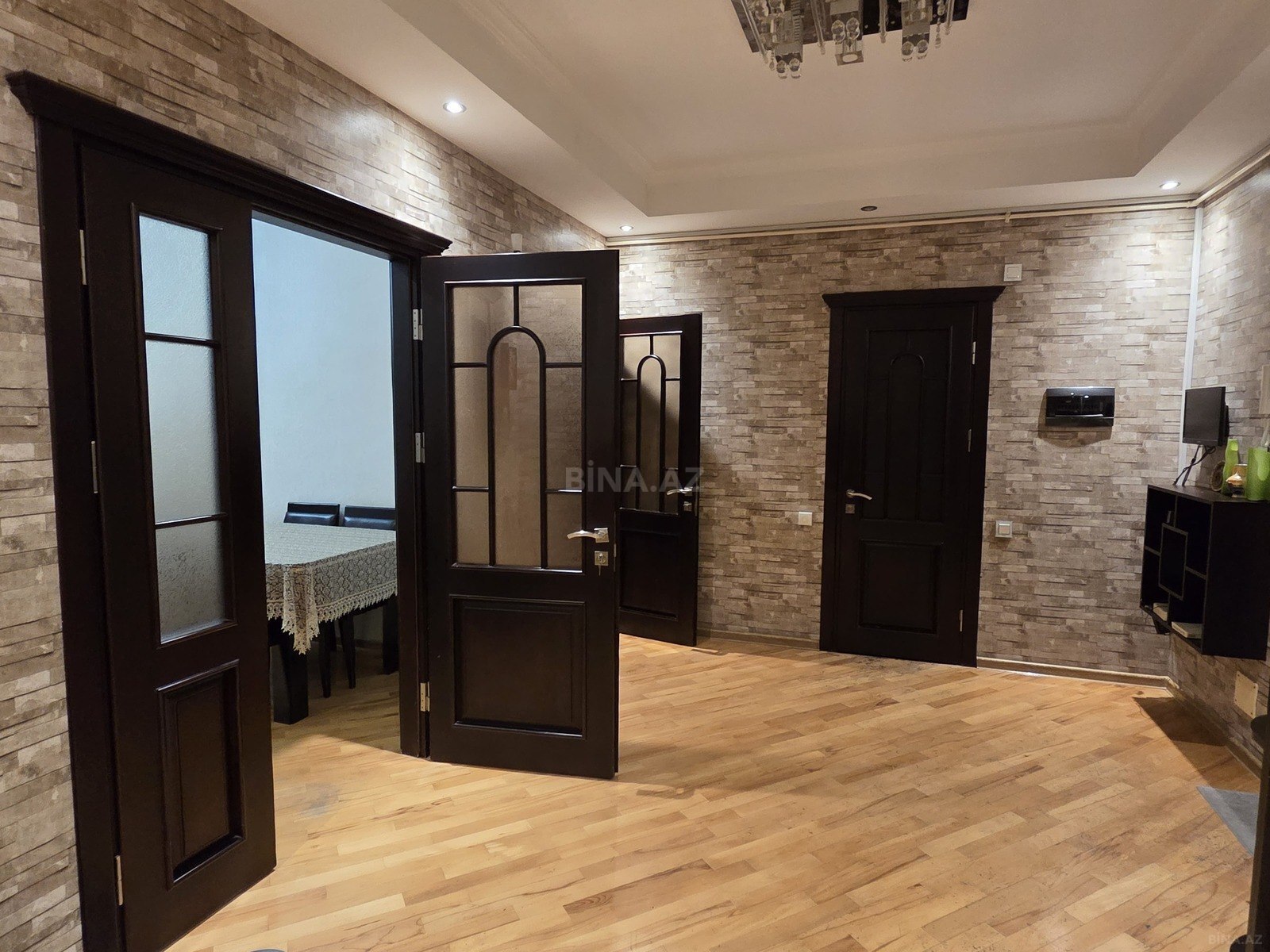 3 otaqlı Yeni tikili, Azadlıq Prospekti m., Bakı