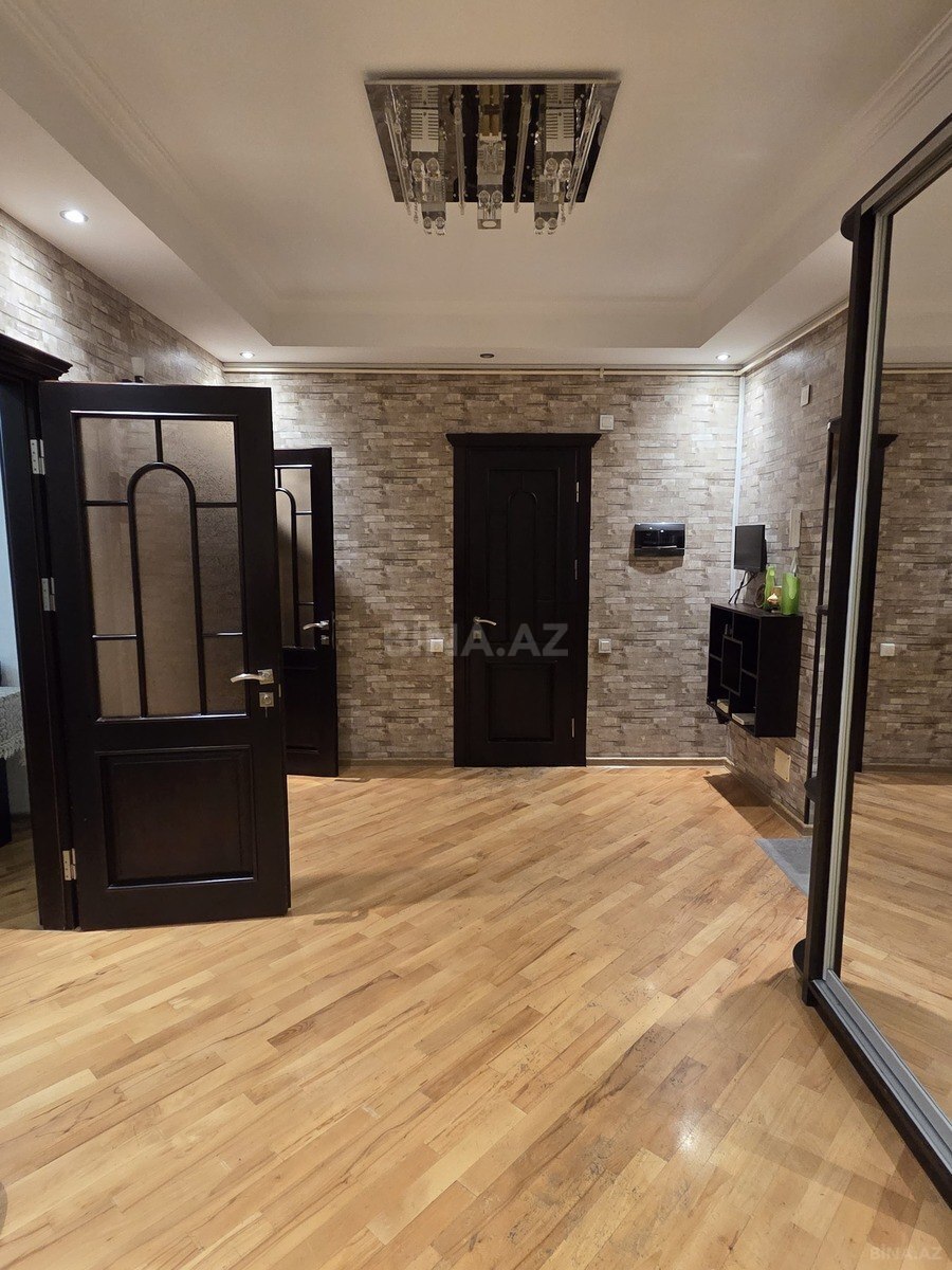 3 otaqlı Yeni tikili, Azadlıq Prospekti m., Bakı