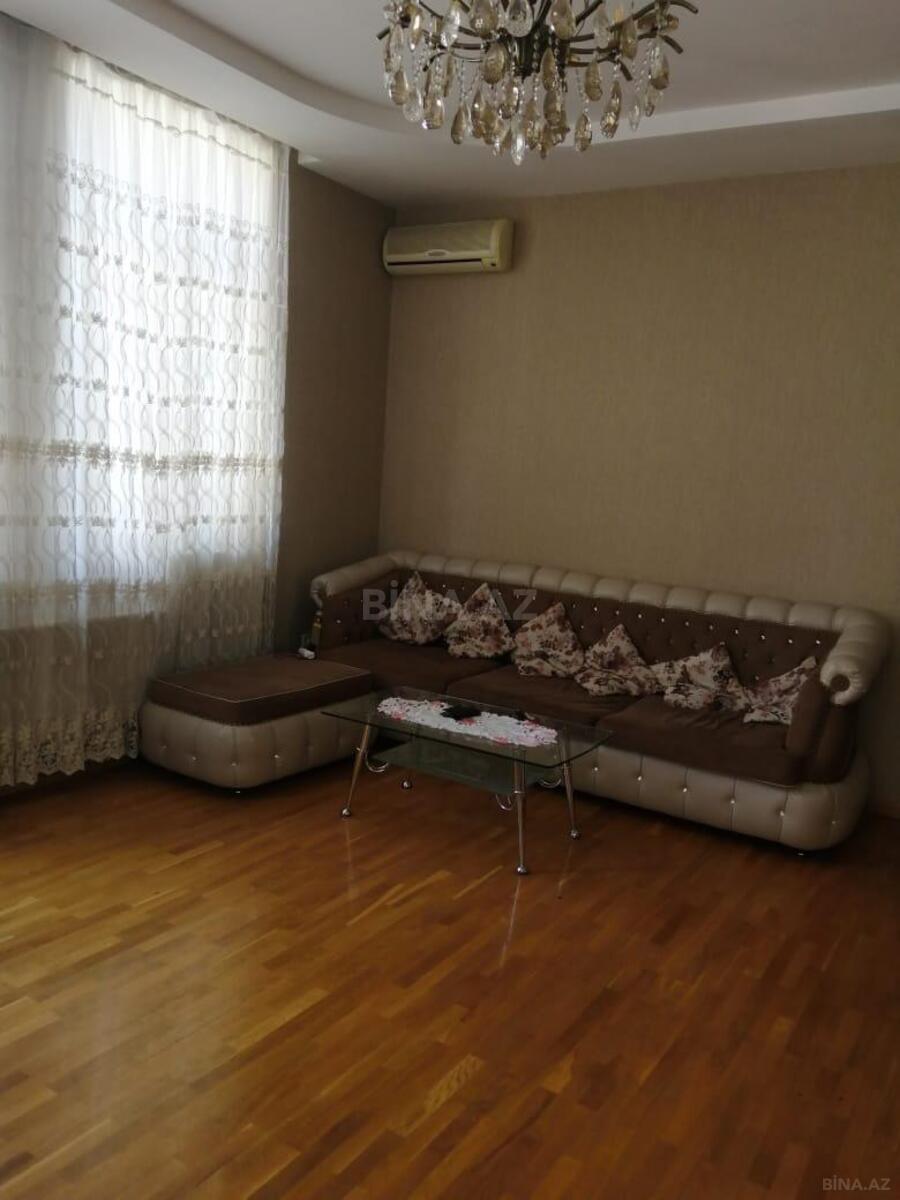 3 otaqlı Yeni tikili, 28 May m., Bakı