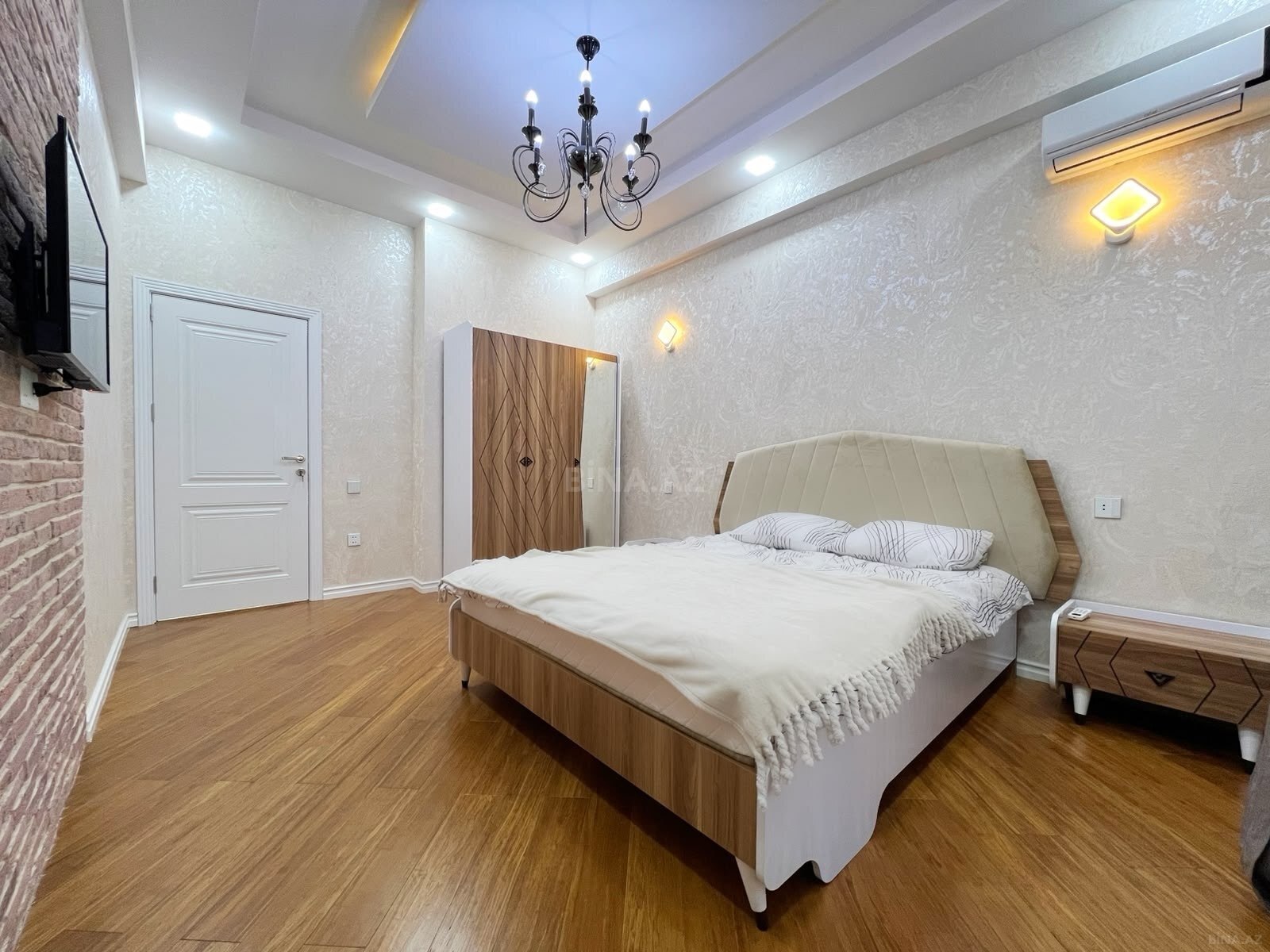 2 otaqlı Yeni tikili, Şah İsmayıl Xətai m., Bakı