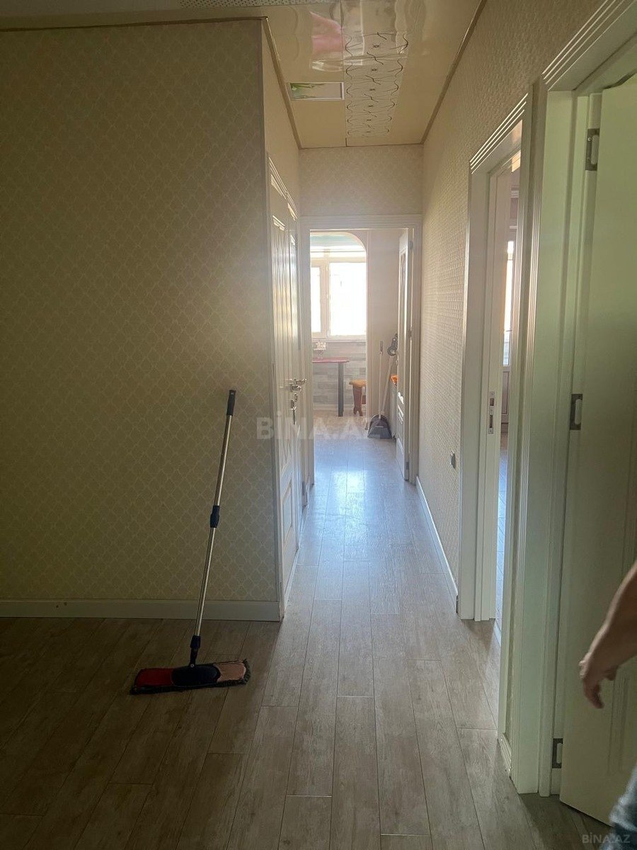 4 otaqlı Köhnə tikili, Köhnə Günəşli q., Bakı