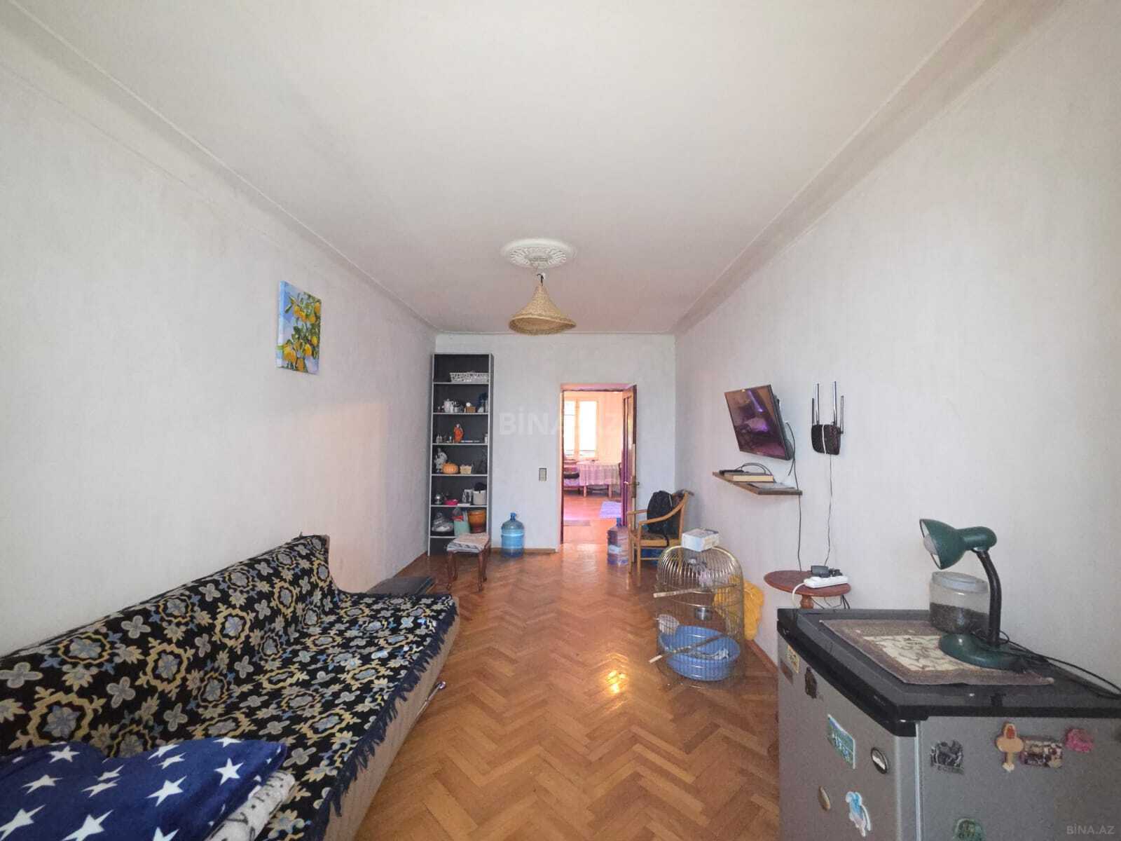 3 otaqlı Köhnə tikili, Yasamal r., Bakı