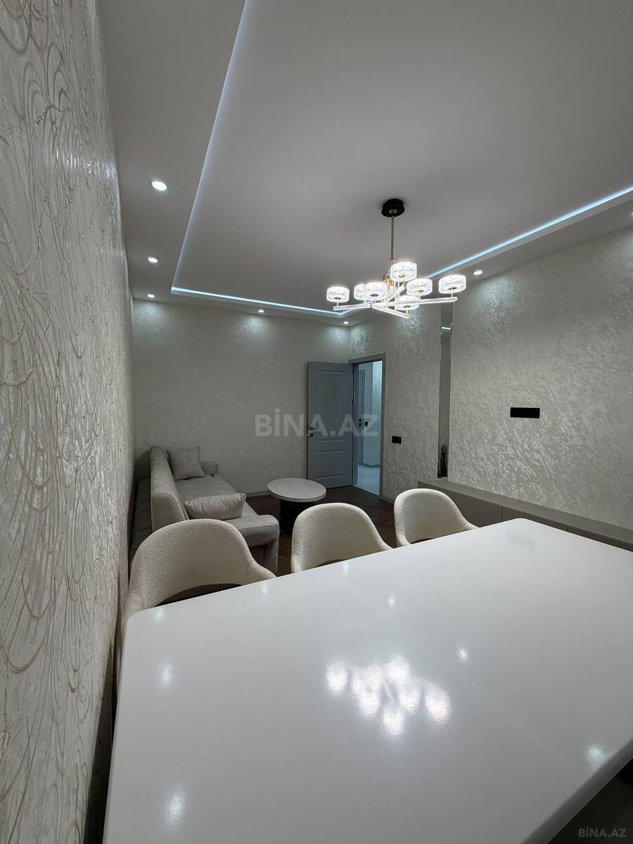 3 otaqlı Köhnə tikili, Əhmədli m., Bakı