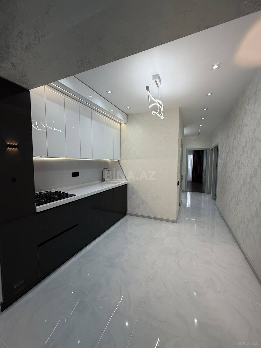 3 otaqlı Köhnə tikili, Əhmədli m., Bakı