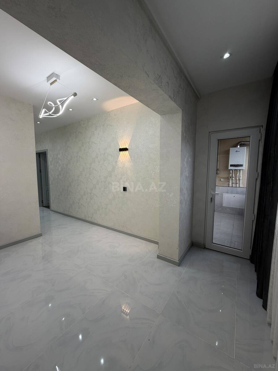 3 otaqlı Köhnə tikili, Əhmədli m., Bakı