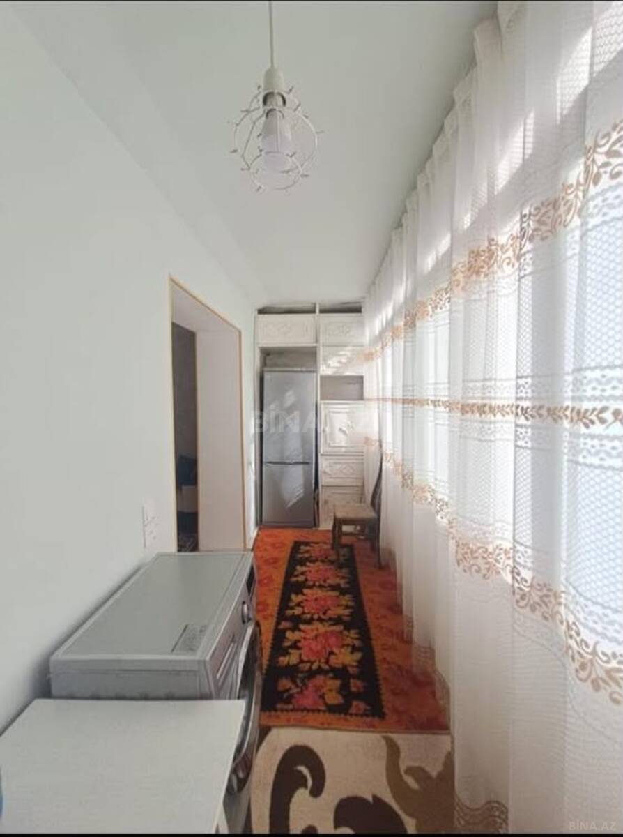 2 otaqlı Köhnə tikili, Elmlər Akademiyası m., Bakı