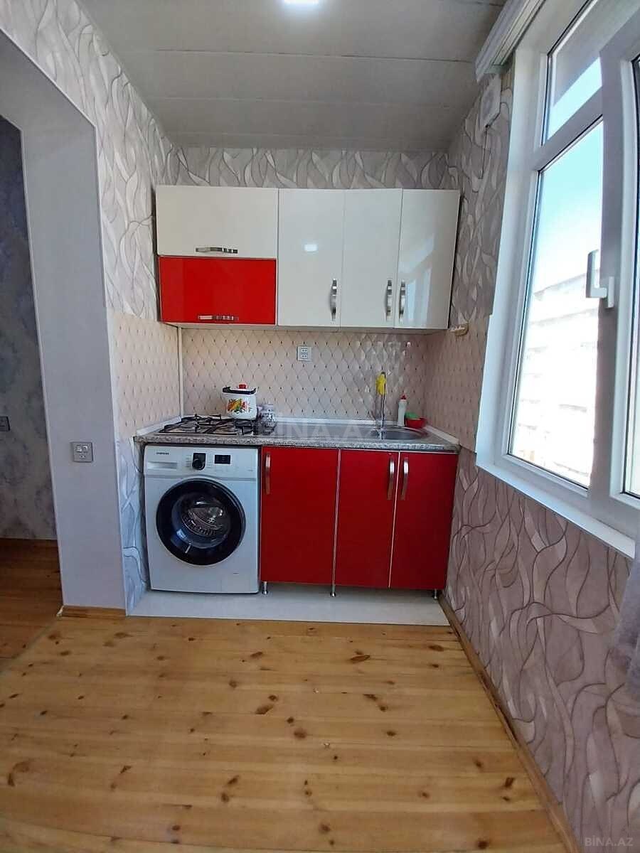 2 otaqlı Köhnə tikili, İnşaatçılar m., Bakı