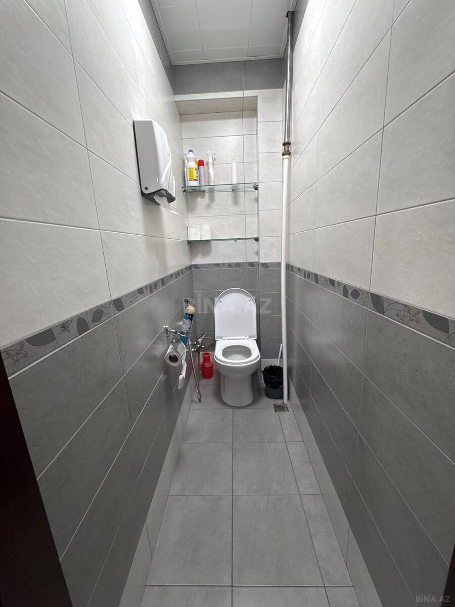3 otaqlı Köhnə tikili, Həzi Aslanov m., Bakı