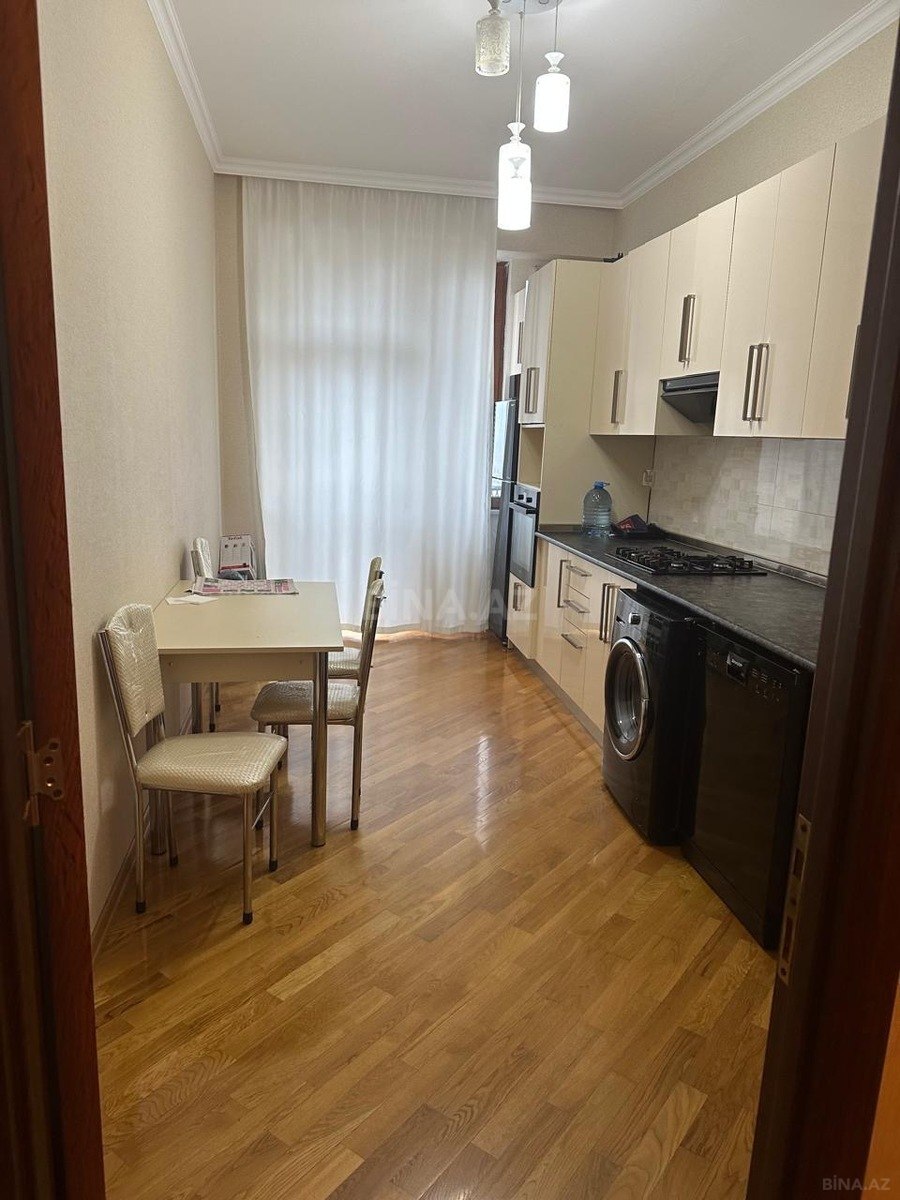 2 otaqlı Yeni tikili, İnşaatçılar m., Bakı