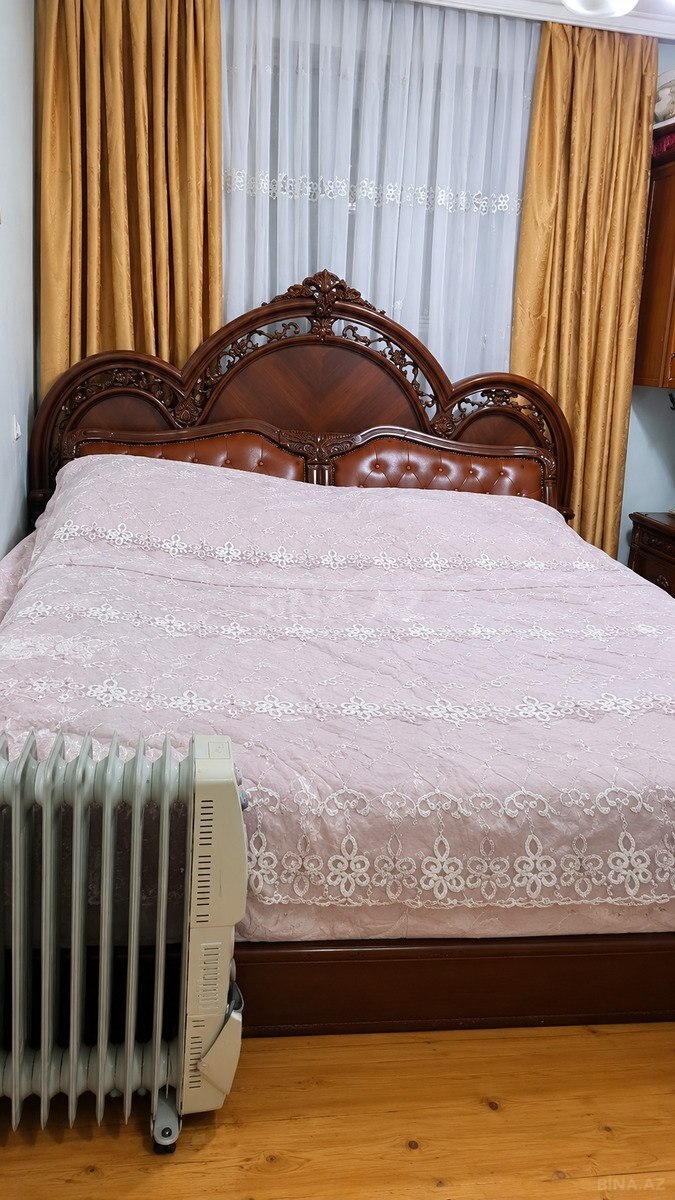 2 otaqlı Köhnə tikili, Memar Əcəmi m., Bakı