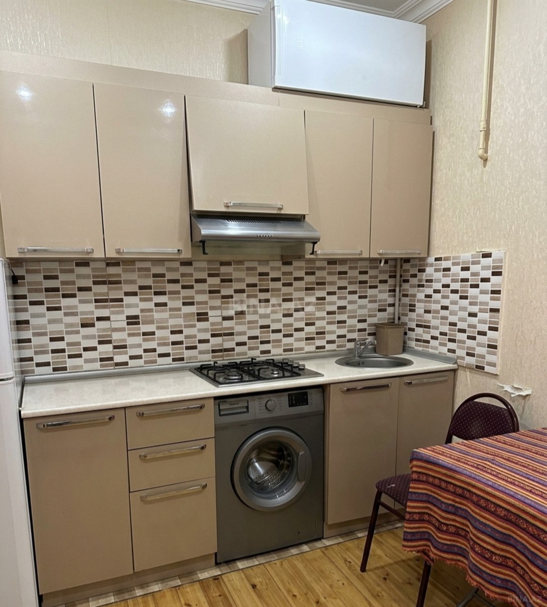 1 otaqlı Köhnə tikili, İçəri Şəhər m., Bakı