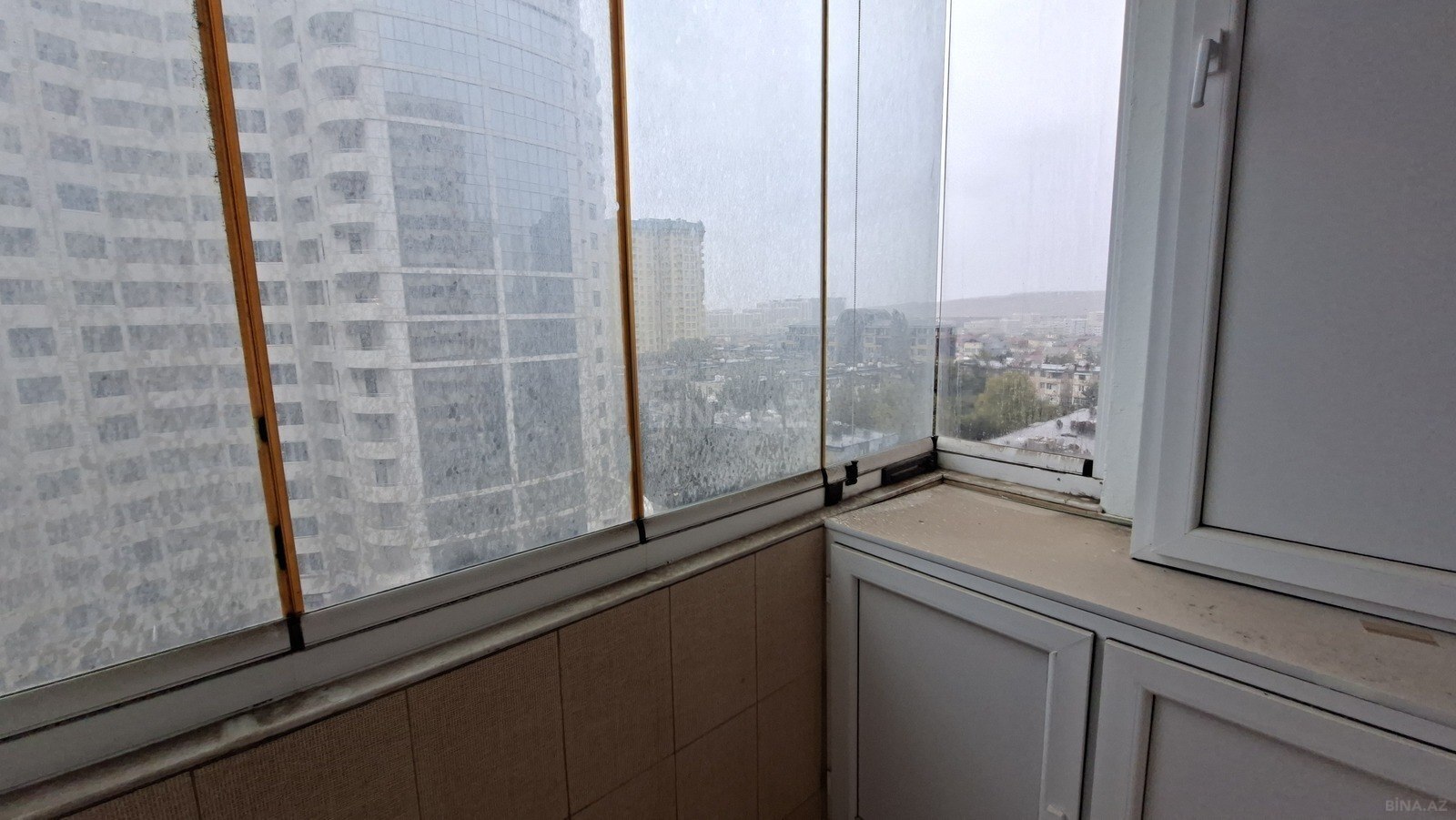4 otaqlı Yeni tikili, Elmlər Akademiyası m., Bakı