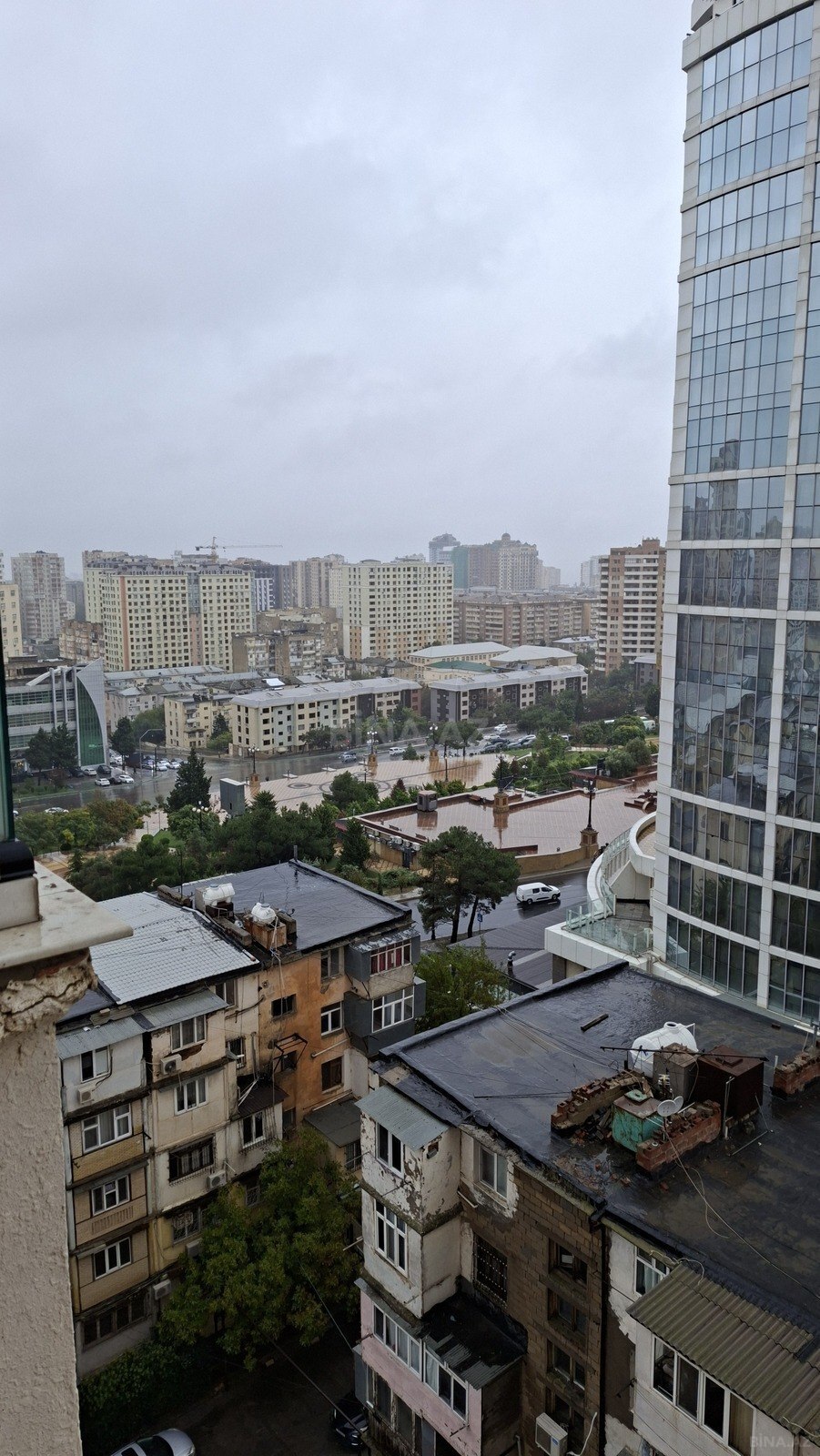 4 otaqlı Yeni tikili, Elmlər Akademiyası m., Bakı