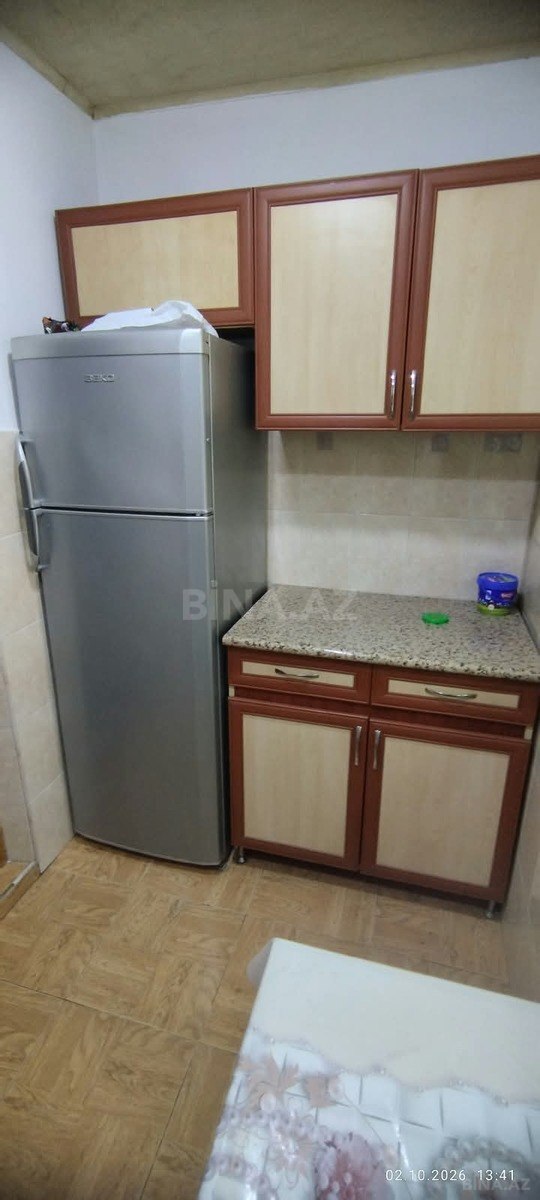 3 otaqlı Köhnə tikili, Suraxanı r., Bakı