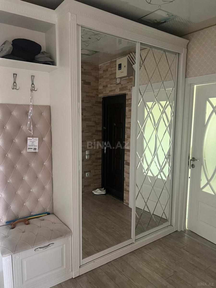 4 otaqlı Köhnə tikili, Həzi Aslanov m., Bakı