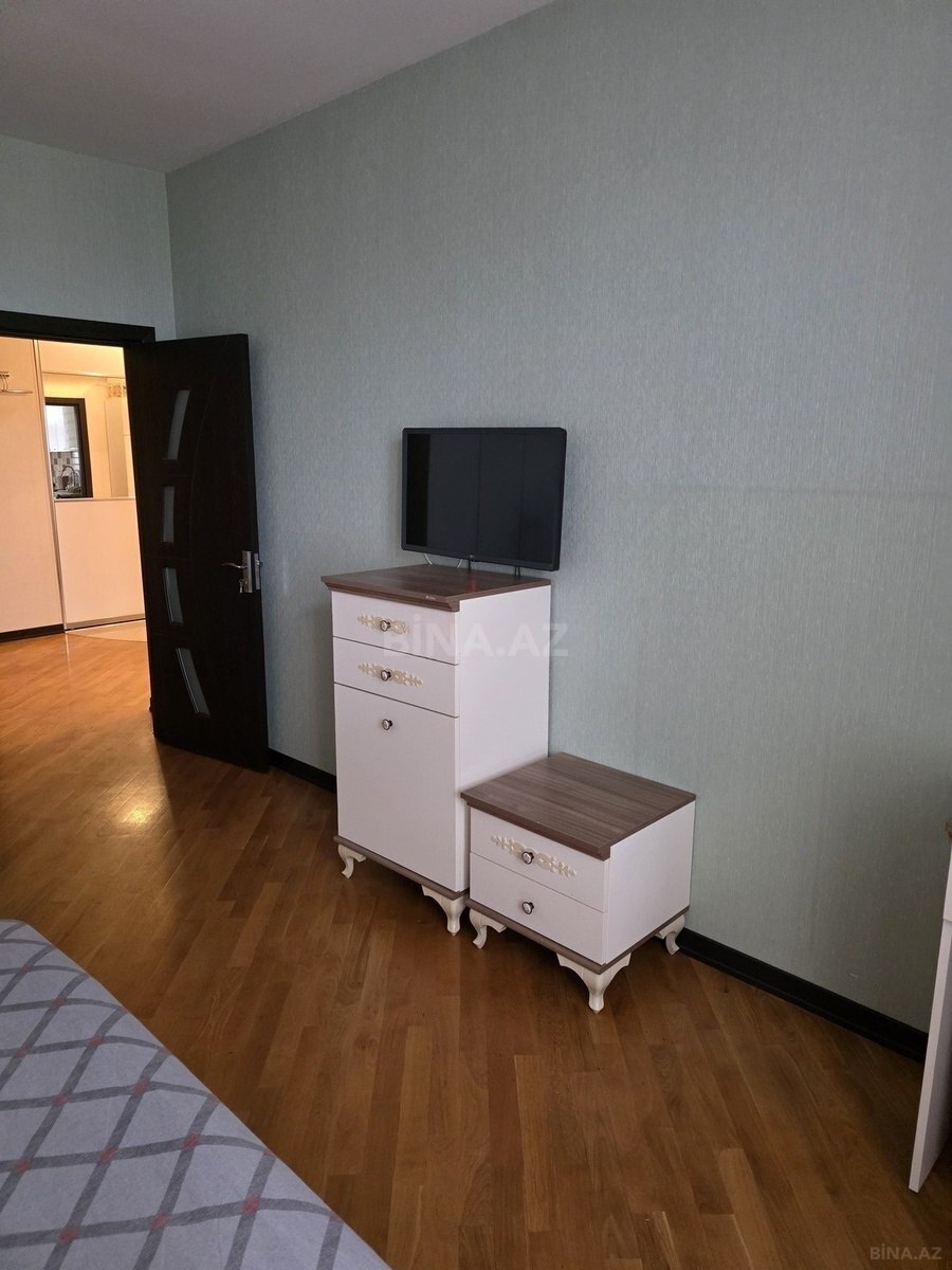 3 otaqlı Yeni tikili, Şah İsmayıl Xətai m., Bakı