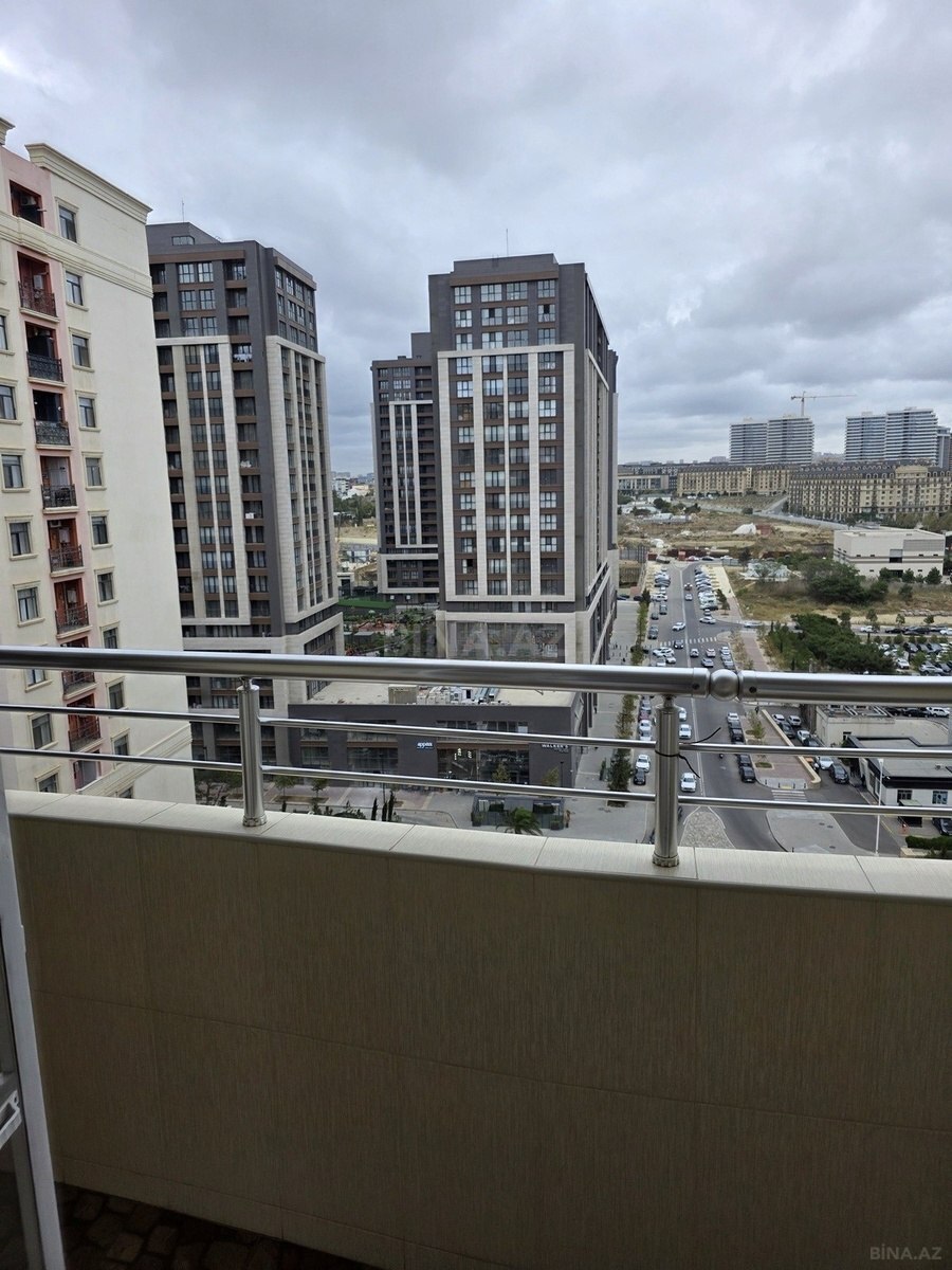 3 otaqlı Yeni tikili, Şah İsmayıl Xətai m., Bakı