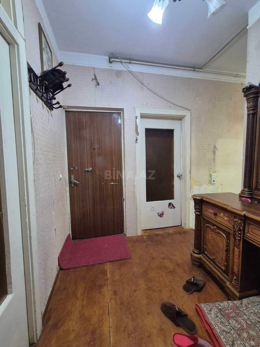 2 otaqlı Köhnə tikili, İnşaatçılar m., Bakı