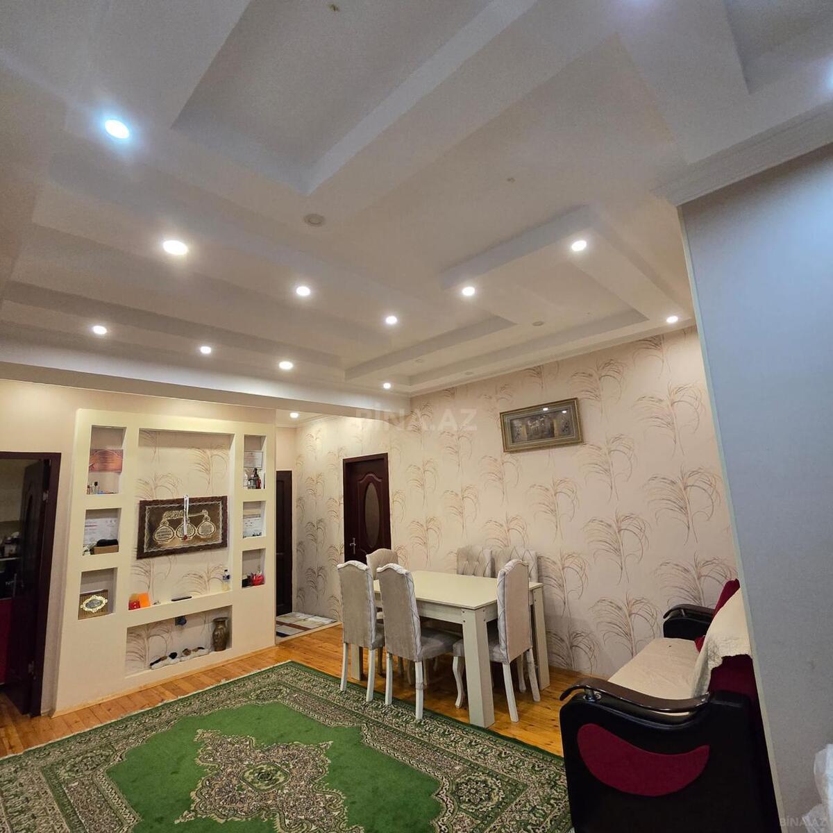 3 otaqlı Yeni tikili, Bakıxanov q., Bakı