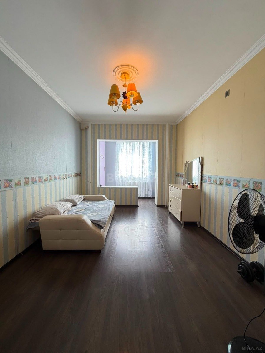 3 otaqlı Köhnə tikili, Böyükşor q., Bakı