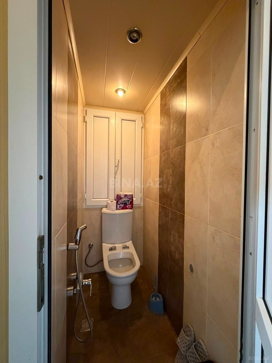 3 otaqlı Köhnə tikili, Böyükşor q., Bakı
