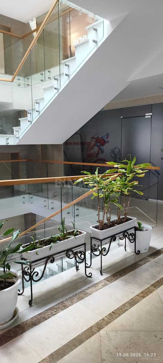 1 otaqlı Ofis, Nəriman Nərimanov m., Bakı