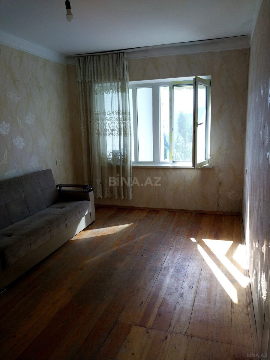 1 otaqlı Köhnə tikili, Binəqədi r., Bakı