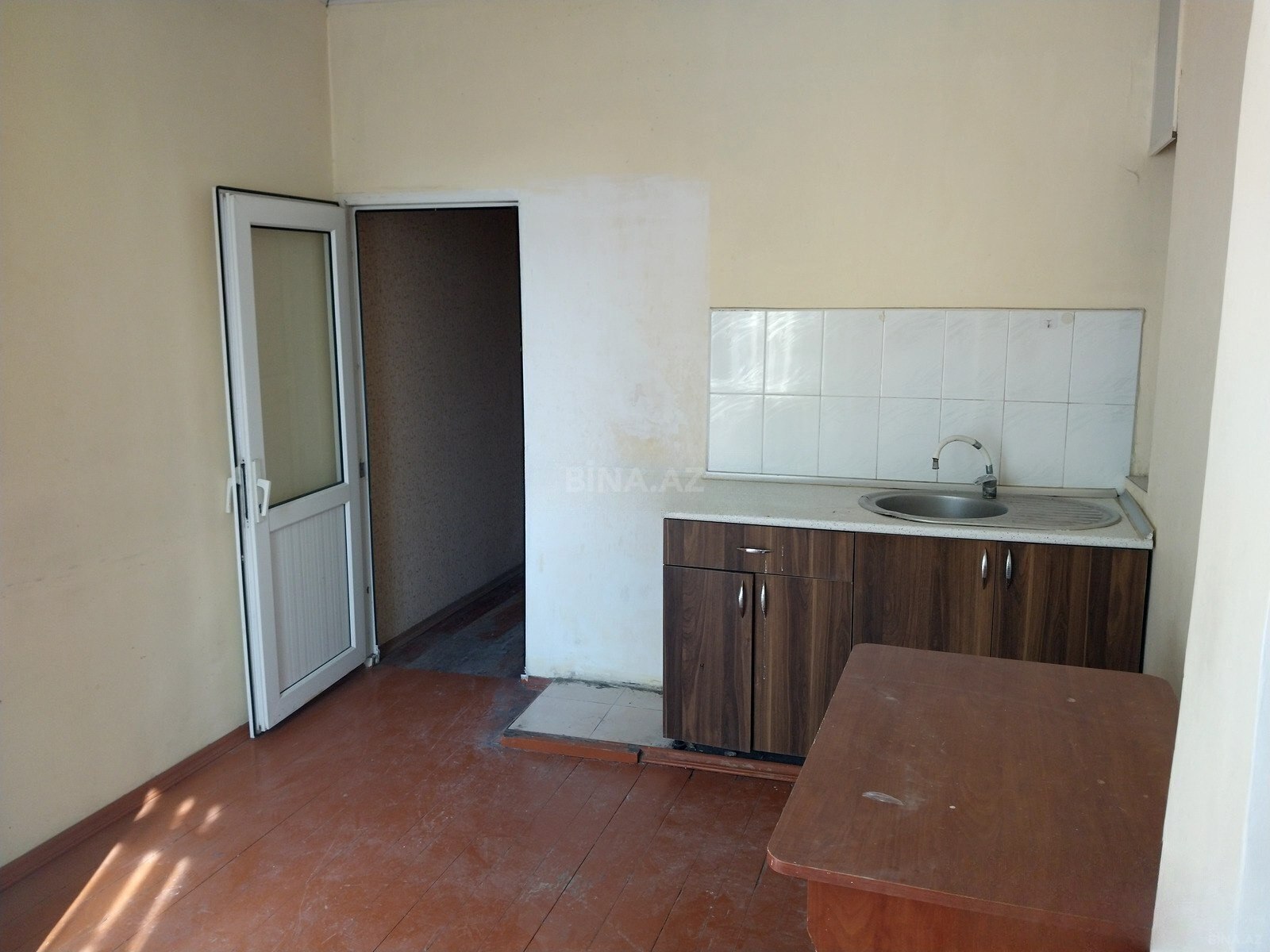 1 otaqlı Köhnə tikili, Binəqədi r., Bakı