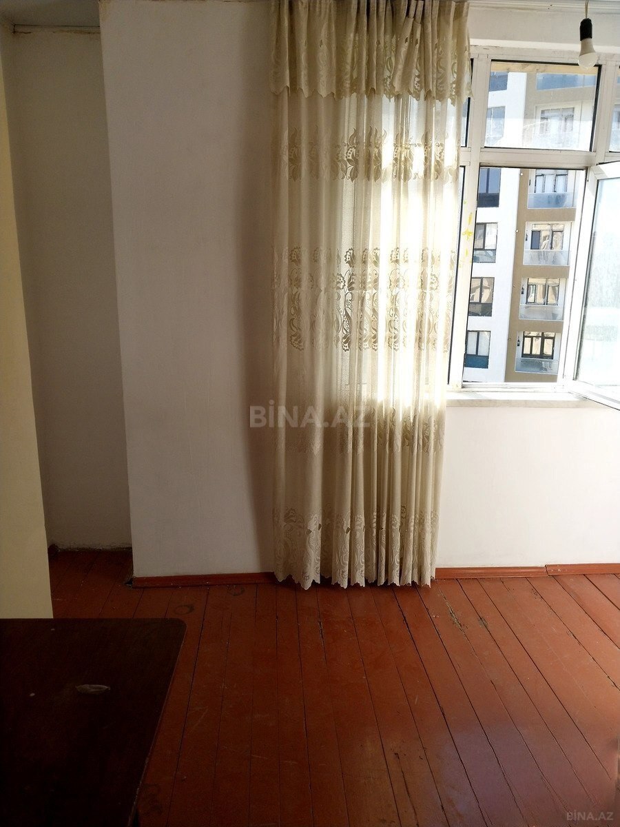 1 otaqlı Köhnə tikili, Binəqədi r., Bakı