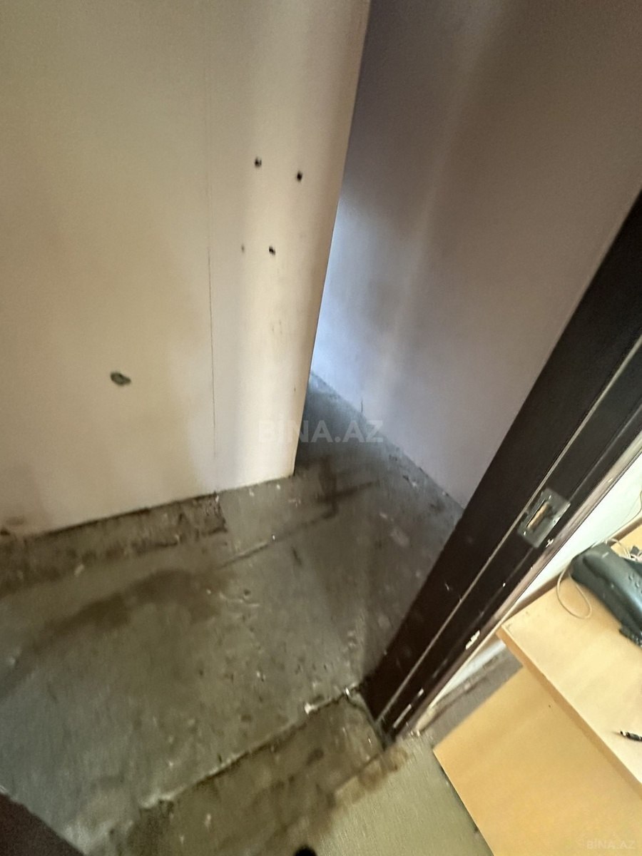 1 otaqlı Köhnə tikili, İnşaatçılar m., Bakı