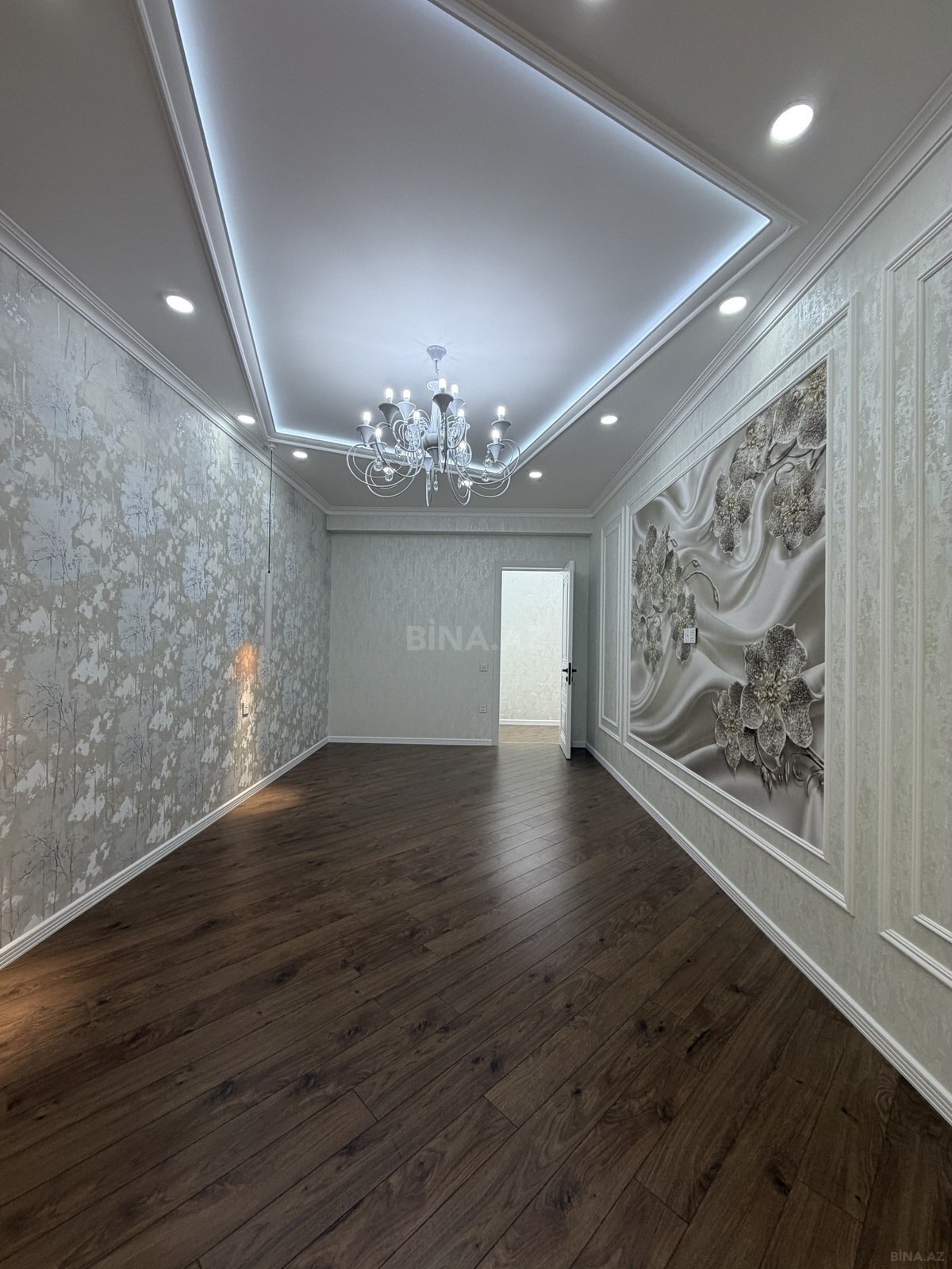 3 otaqlı Yeni tikili, Neftçilər m., Bakı