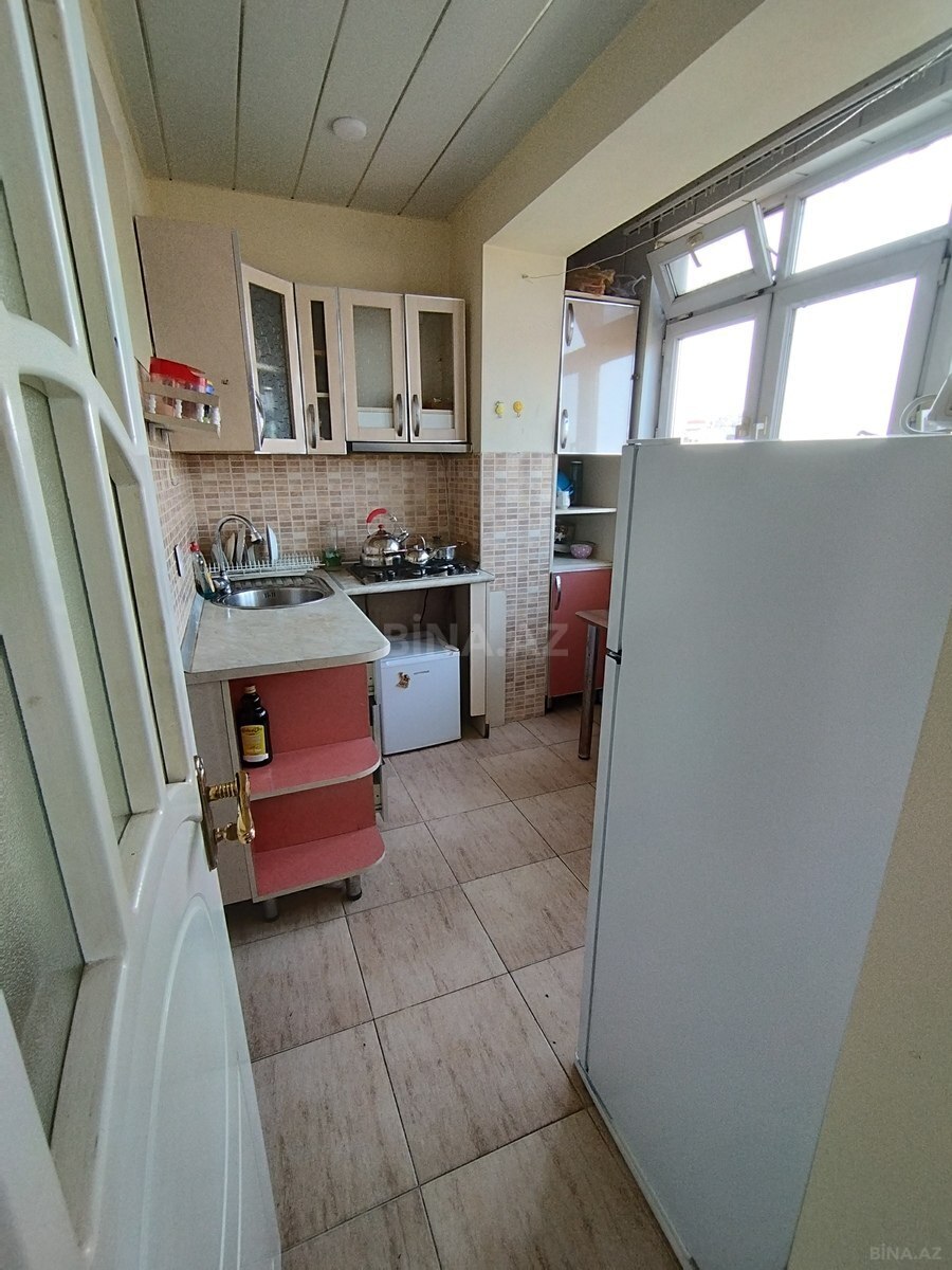 2 otaqlı Köhnə tikili, Xalqlar Dostluğu m., Bakı