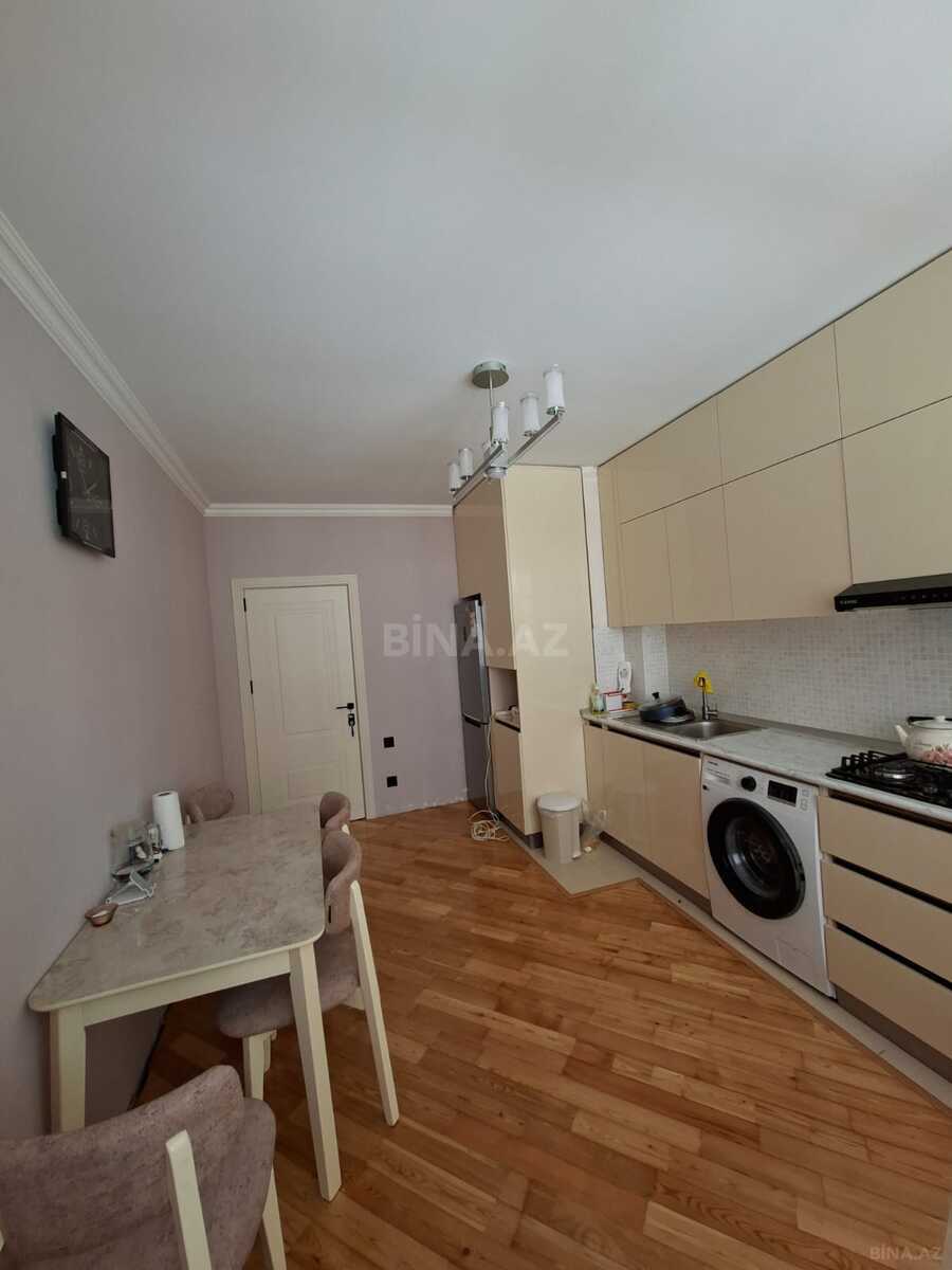 3 otaqlı Yeni tikili, İnşaatçılar m., Bakı