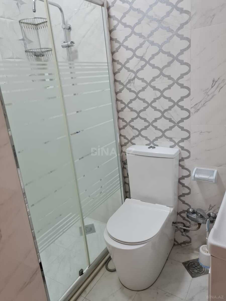 3 otaqlı Köhnə tikili, 28 May m., Bakı