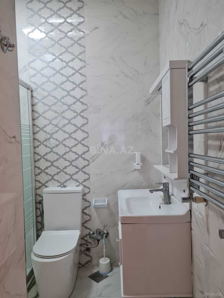 3 otaqlı Köhnə tikili, 28 May m., Bakı