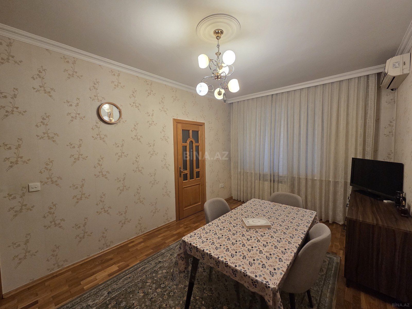 2 otaqlı Köhnə tikili, Azadlıq Prospekti m., Bakı
