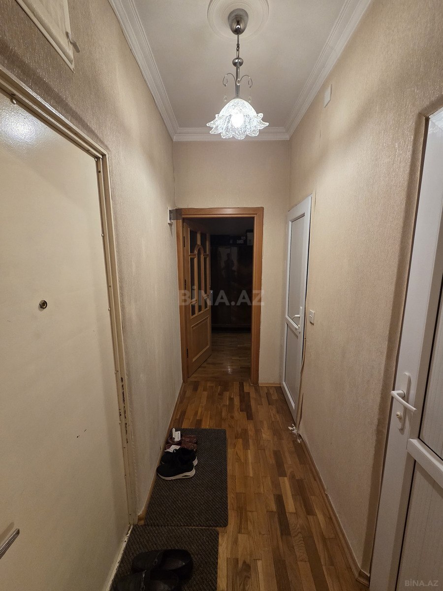 2 otaqlı Köhnə tikili, Azadlıq Prospekti m., Bakı