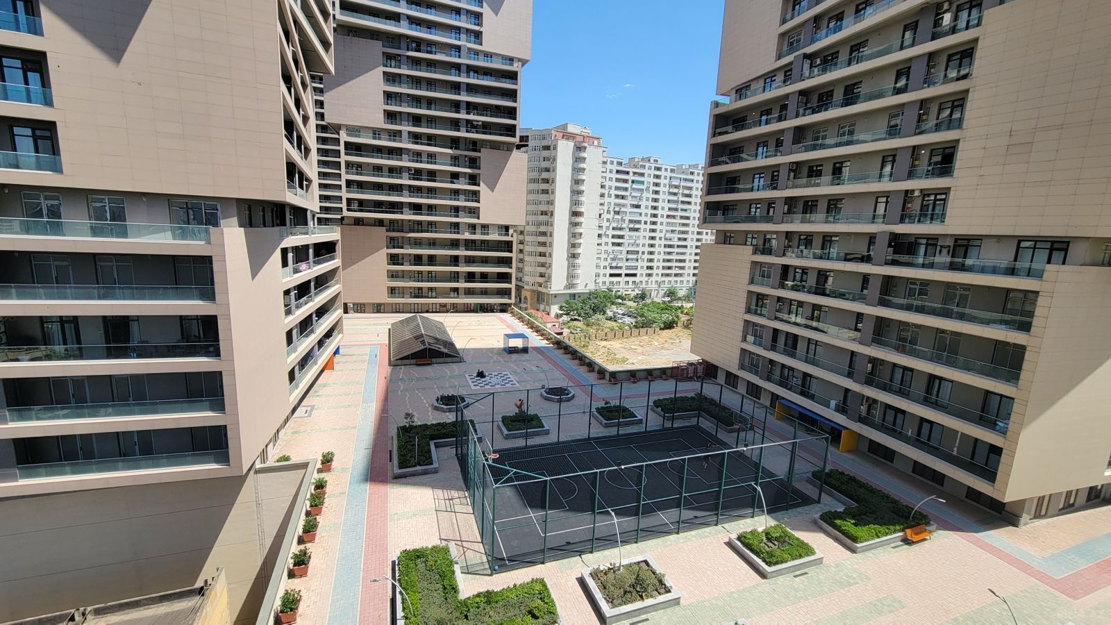 2 otaqlı Yeni tikili, 8 Noyabr m., Bakı