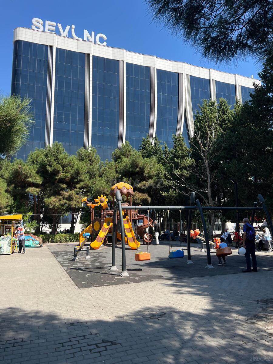 1 otaqlı Köhnə tikili, Qara Qarayev m., Bakı