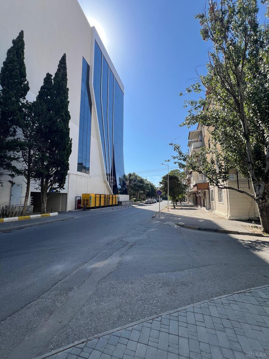 1 otaqlı Köhnə tikili, Qara Qarayev m., Bakı