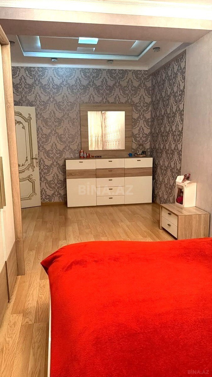 3 otaqlı Yeni tikili, İnşaatçılar m., Bakı