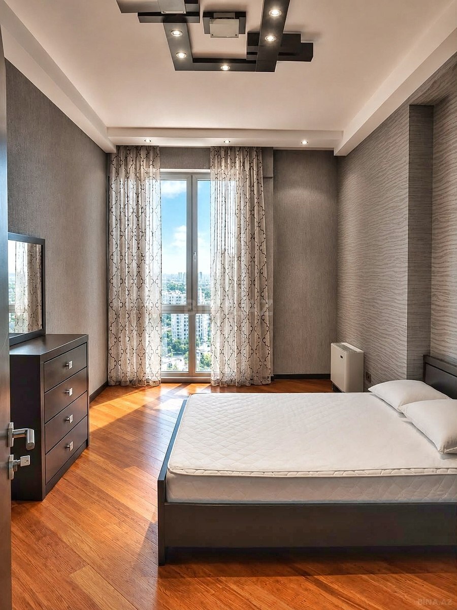 3 otaqlı Yeni tikili, 28 May m., Bakı