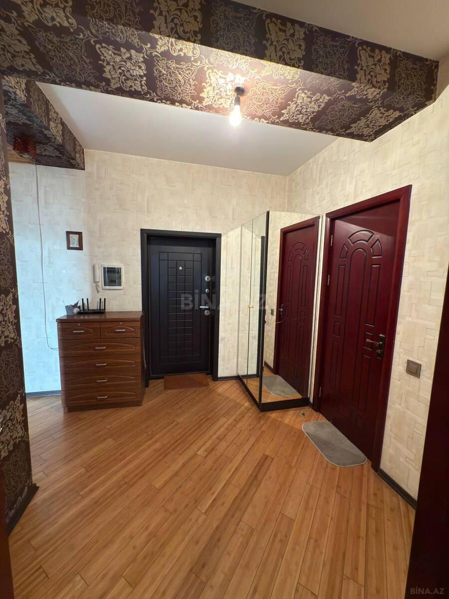 3 otaqlı Yeni tikili, İnşaatçılar m., Bakı