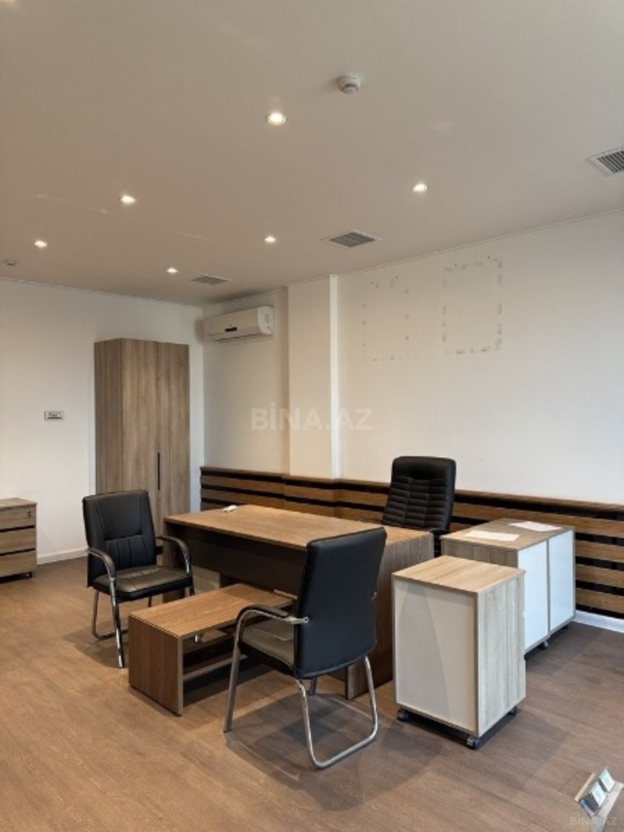4 otaqlı Ofis, Ulduz m., Bakı