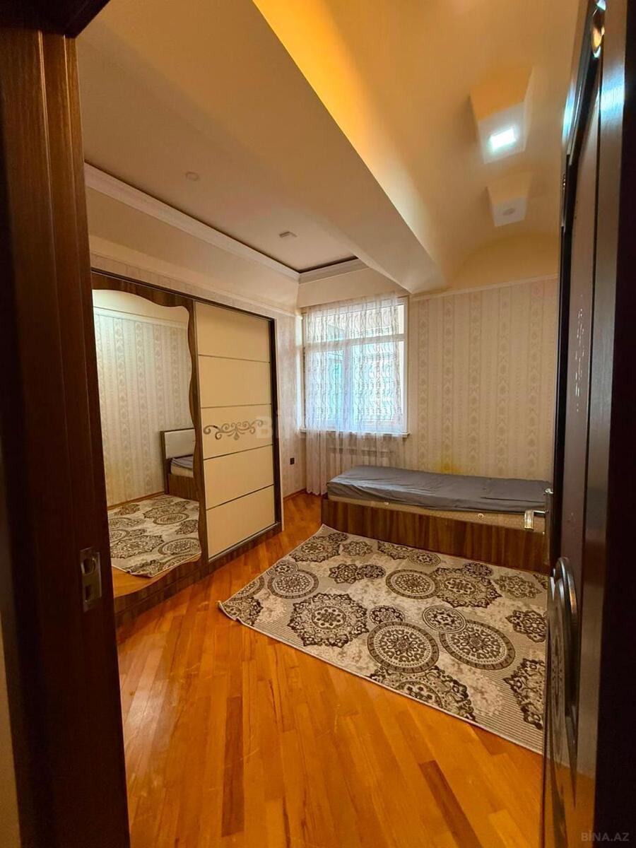 3 otaqlı Yeni tikili, 28 May m., Bakı