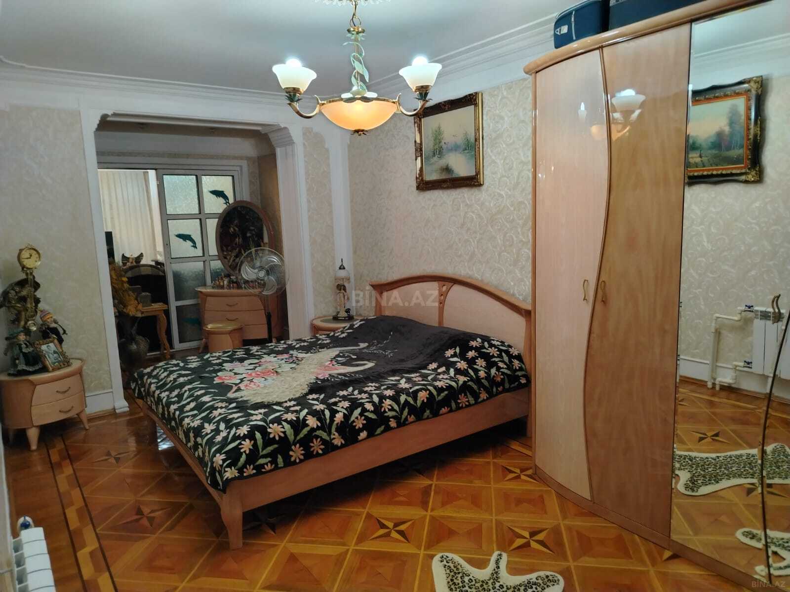 5 otaqlı Köhnə tikili, Azadlıq Prospekti m., Bakı